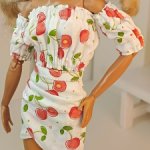 Комплект одежды для Барби юбка с ягодами вишни