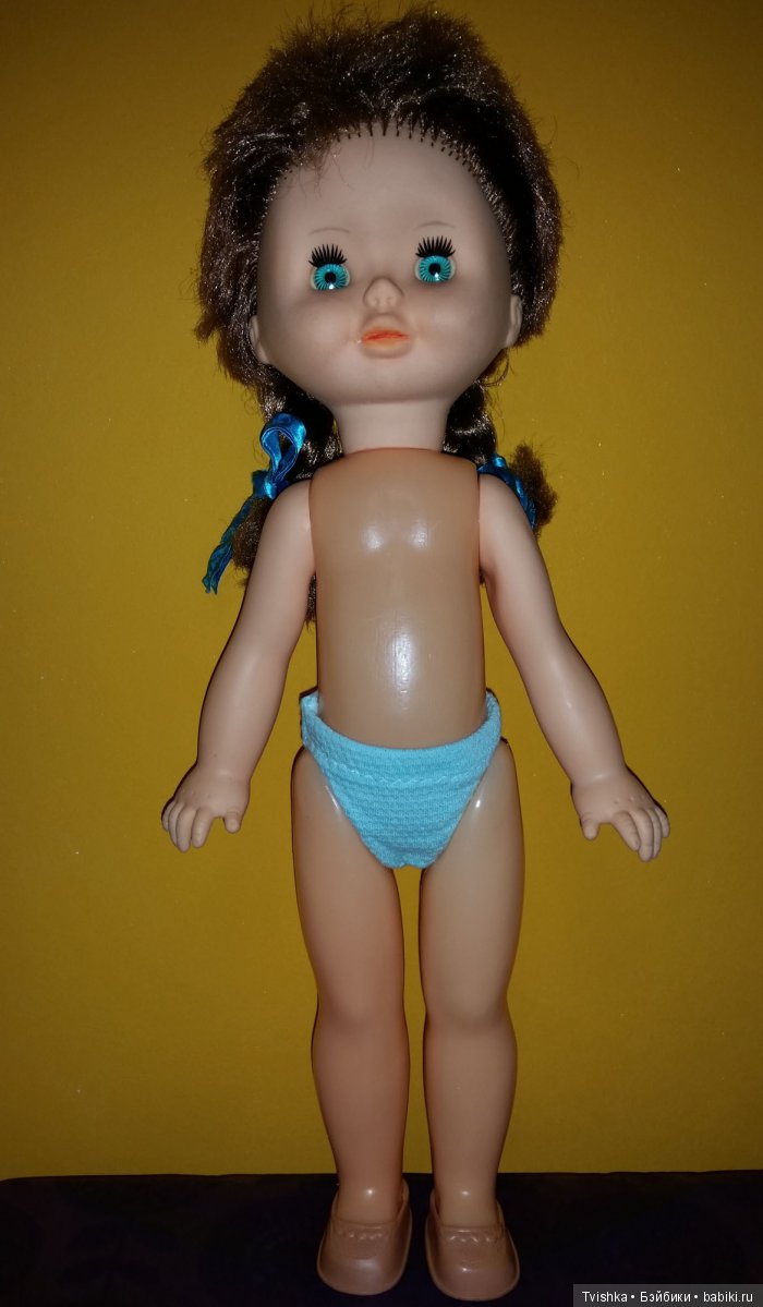 Помогите, почистить куколку, целулойдного пупсика и опознать их