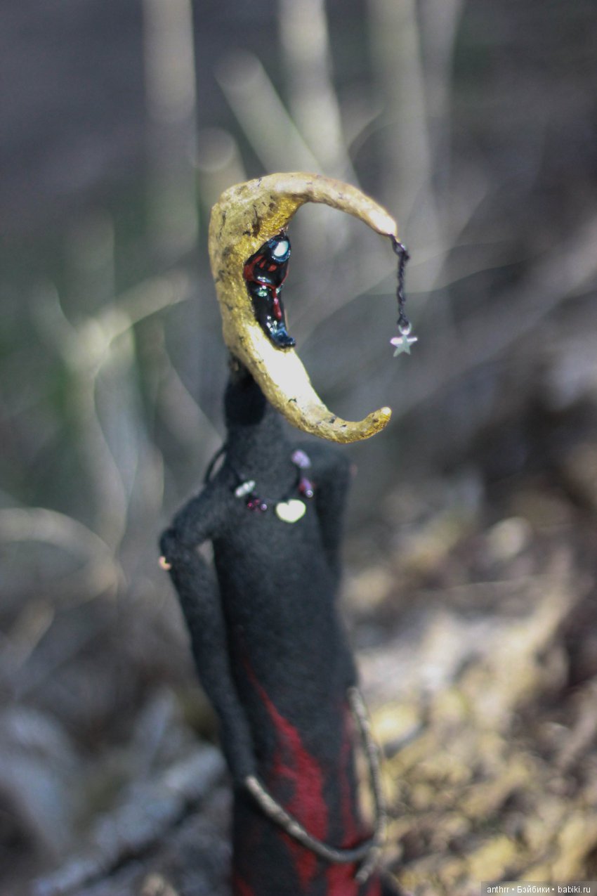 Месяц — Авторские куклы из шерсти (валяние): сухое