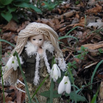 "Весна не нежная - хищная"