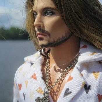 "Я просыпаюсь и вспоминаю. Мы разрушили город?"