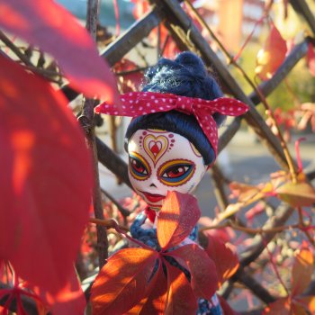 Catrinas Underworld и огненная осень