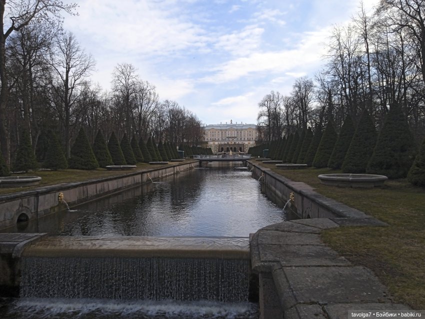 Петергоф в апреле 2026 с историческими справками (фото 6)