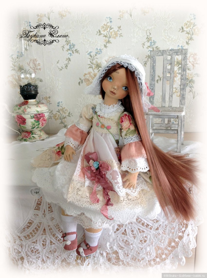 Коллекционная текстильная кукла