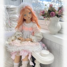 Миленочка, коллекционная текстильная кукла.