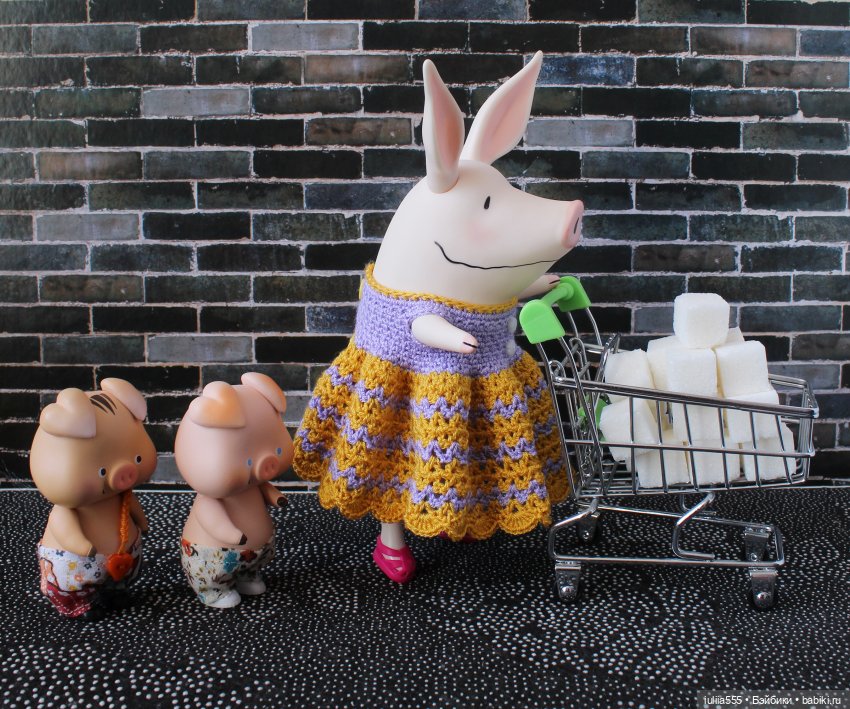 Поросячьи прогулки Нафани и Кеши