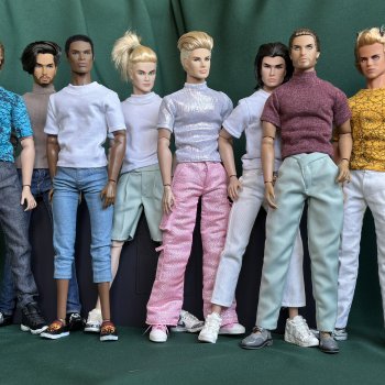 Показ жителей N3, плюс футболки)