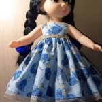 Платье для Диснеек.Нарядное и очень красивое ,ласковые,нежные,зимние котики