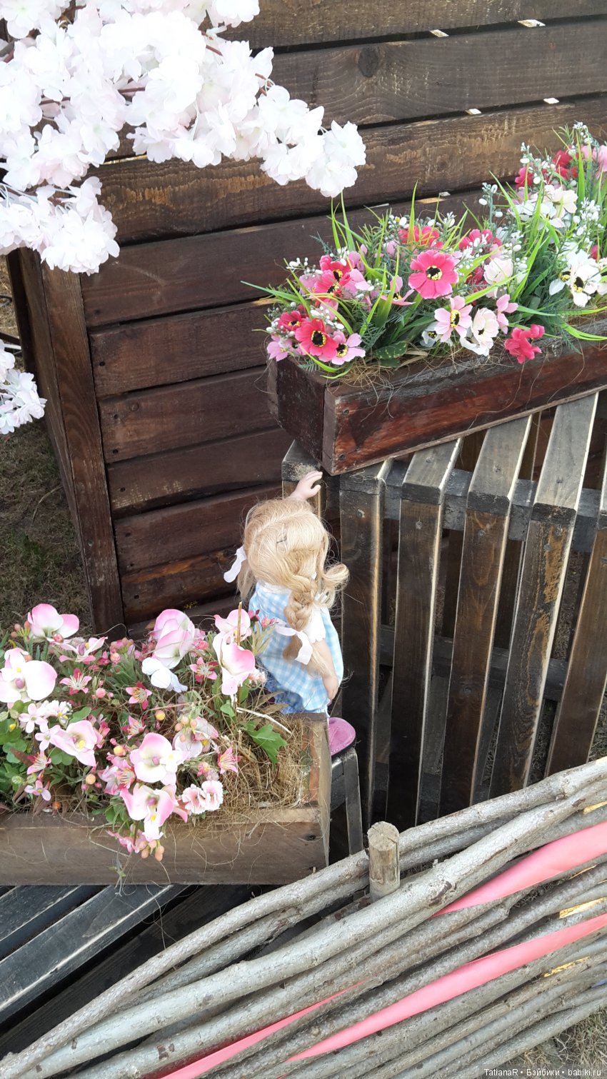 Пасхальная прогулка Лизхен. Куклы Zwergnase