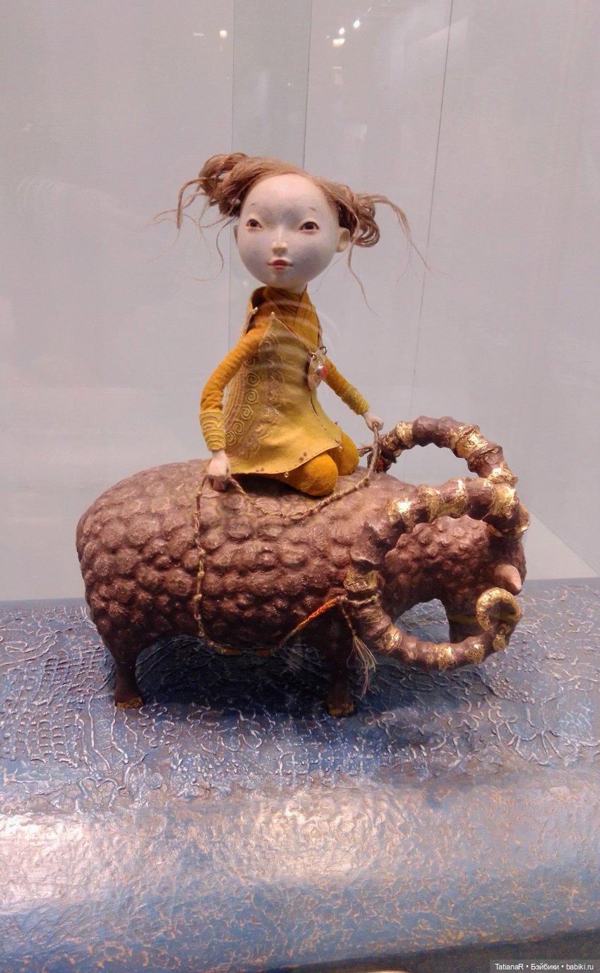 Хоровод по выставке "Искусство куклы 2021". Продолжение. Часть 2