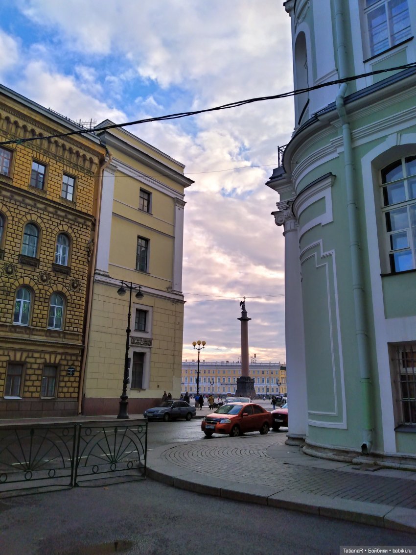 Прогулка по Петербургу с куклами Оксаны Мироновой