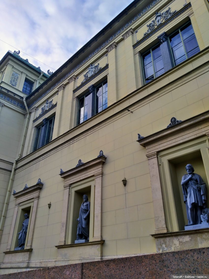 Прогулка по Петербургу с куклами Оксаны Мироновой (фото 4)
