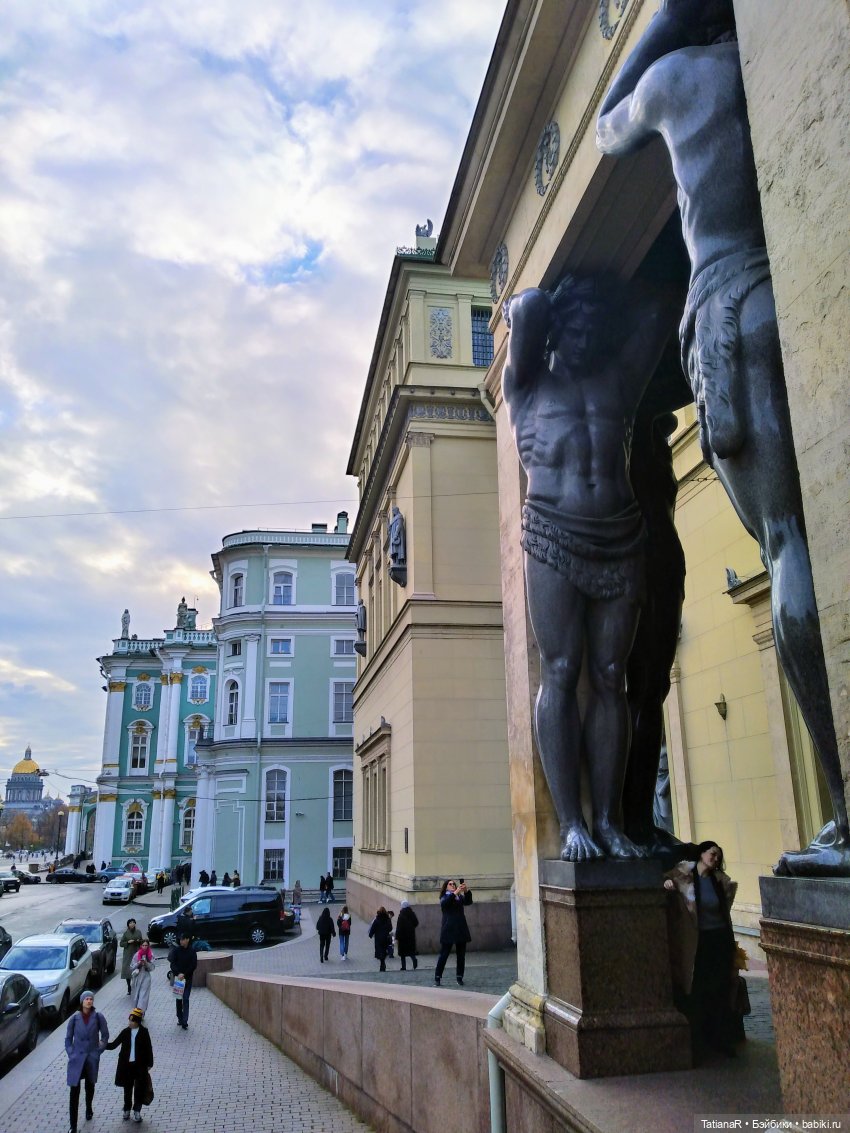 Прогулка по Петербургу с куклами Оксаны Мироновой