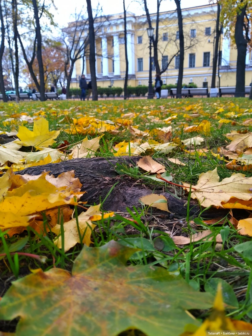 Прогулка по Петербургу с куклами Оксаны Мироновой