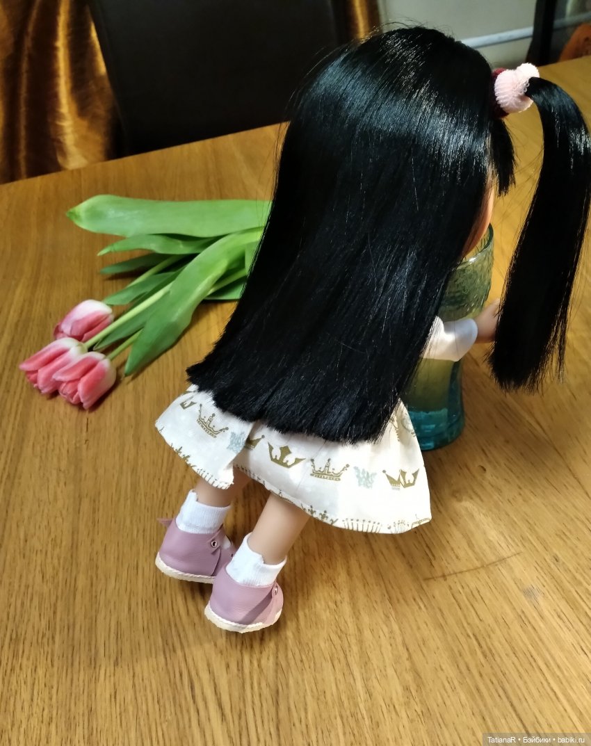 Наша Мийская Капитолина — Куклы Nines d'Onil (Нинес): Миа (Mia)