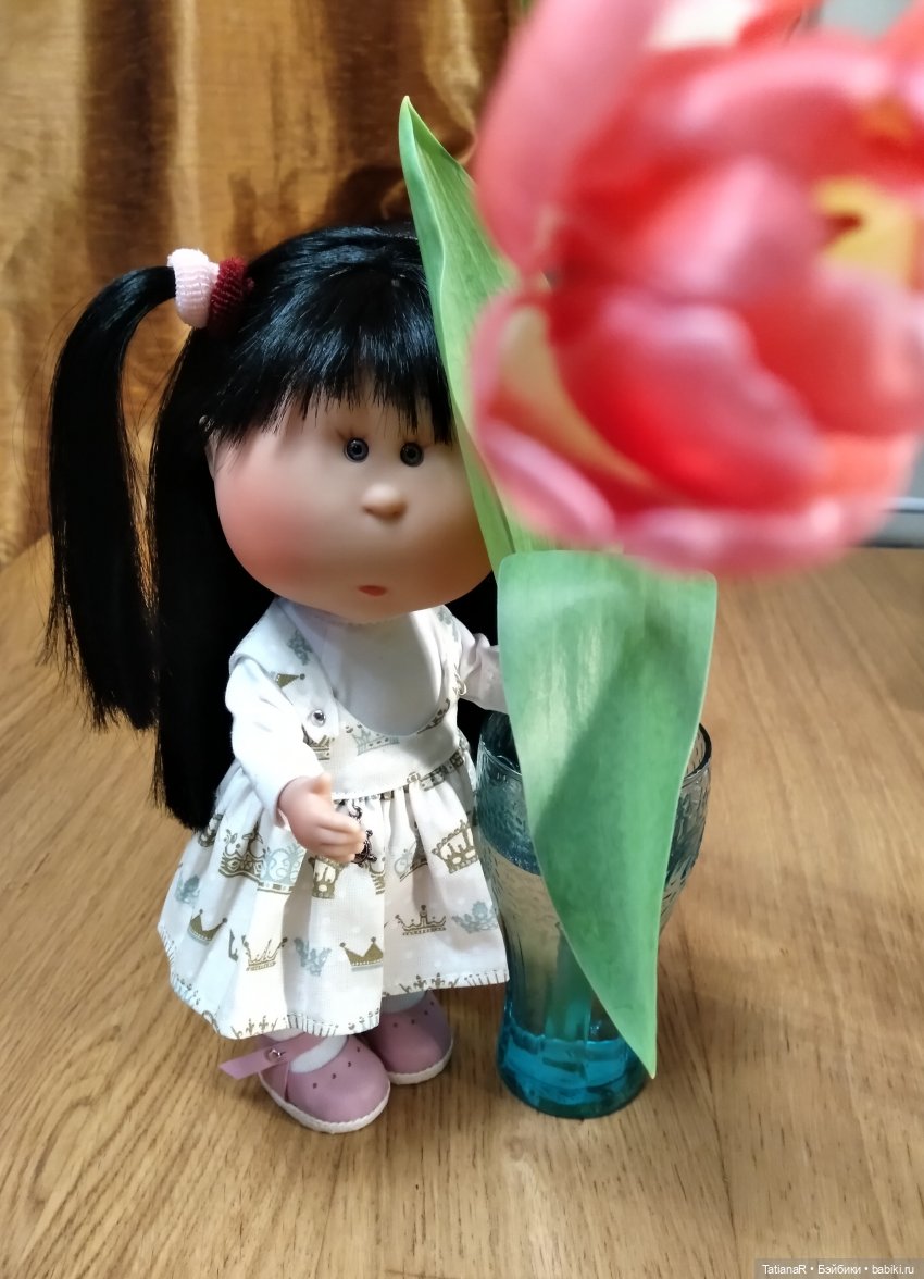 Наша Мийская Капитолина — Куклы Nines d'Onil (Нинес): Миа (Mia)