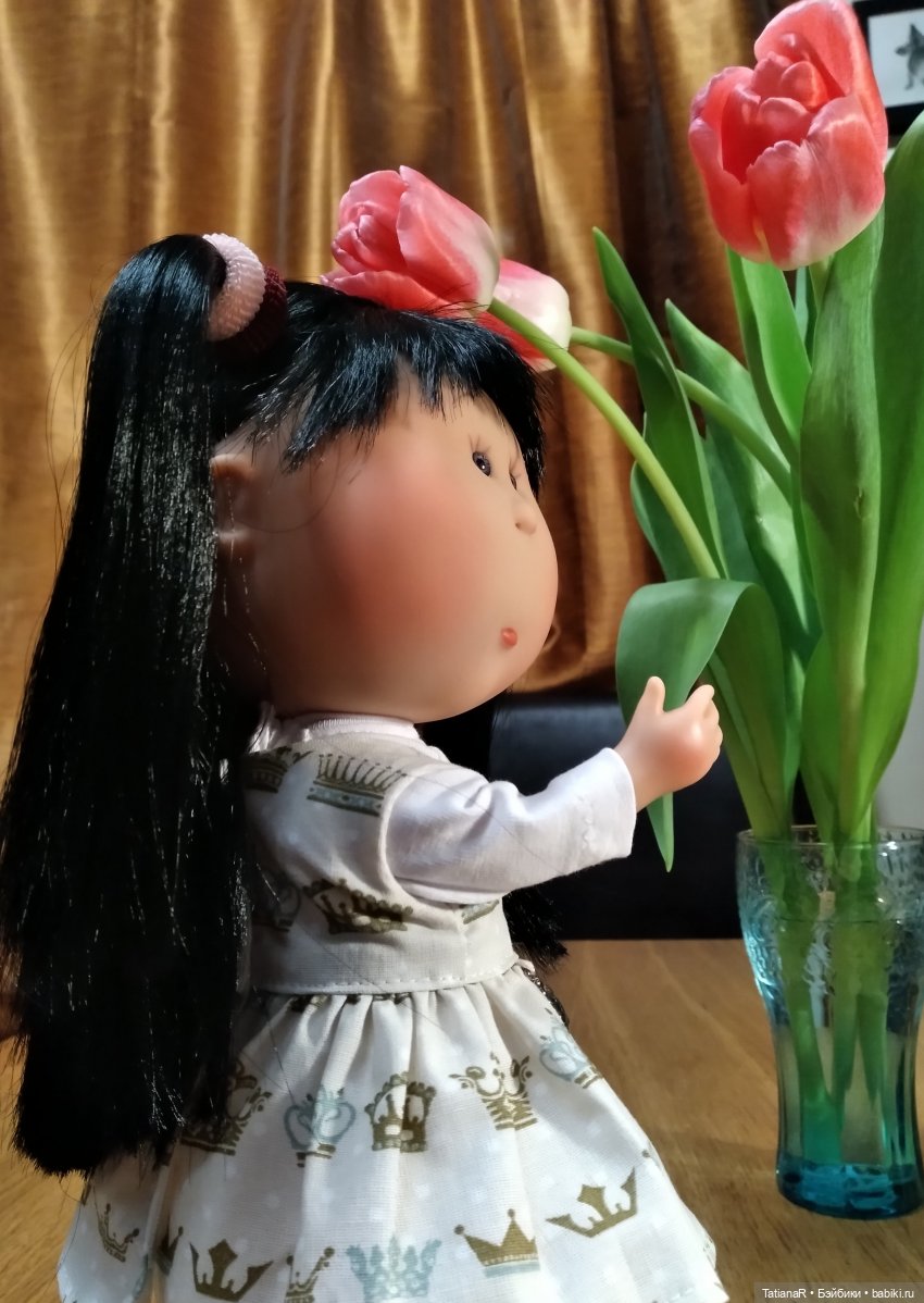 Наша Мийская Капитолина — Куклы Nines d'Onil (Нинес): Миа (Mia)