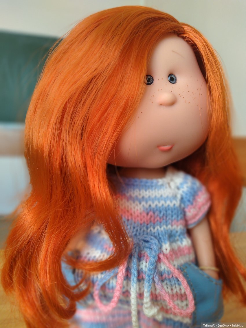 Три близнеца и собака — Куклы Nines d'Onil (Нинес): Миа (Mia)