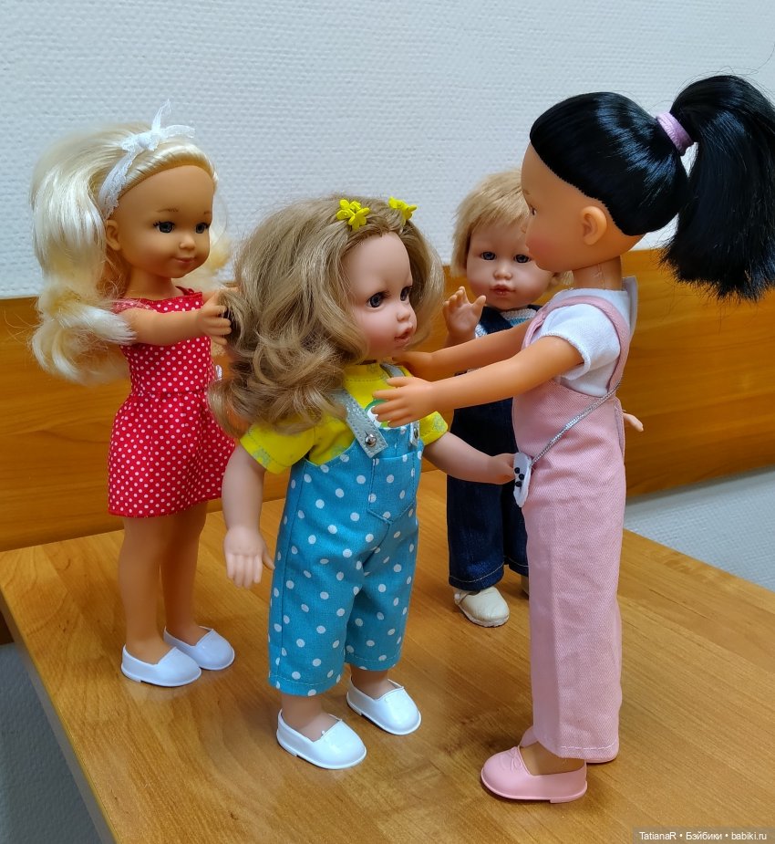 Настроение за компанию. Куклы Marina & Pau, и не только