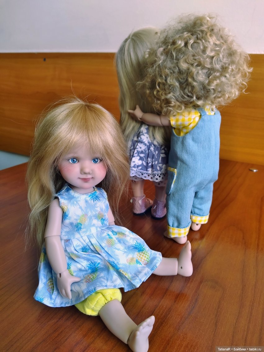 Одно из замечательных семейств Miroxdolls
