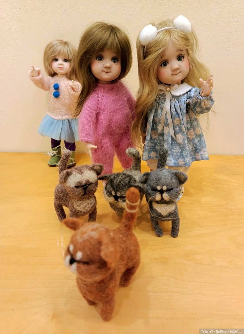 Одна из компаний моих любимых Miroxdolls. Авторские куклы БЖД Оксаны Мироновой