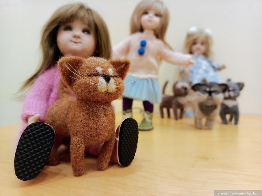 Одна из компаний моих любимых Miroxdolls. Авторские куклы БЖД Оксаны Мироновой