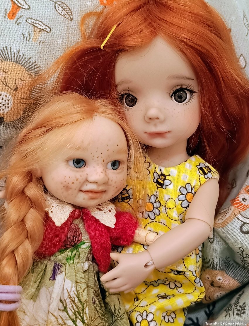 Сказка в шапке или Новогодняя компания у кукольной ёлочки, или Праздник продолжается