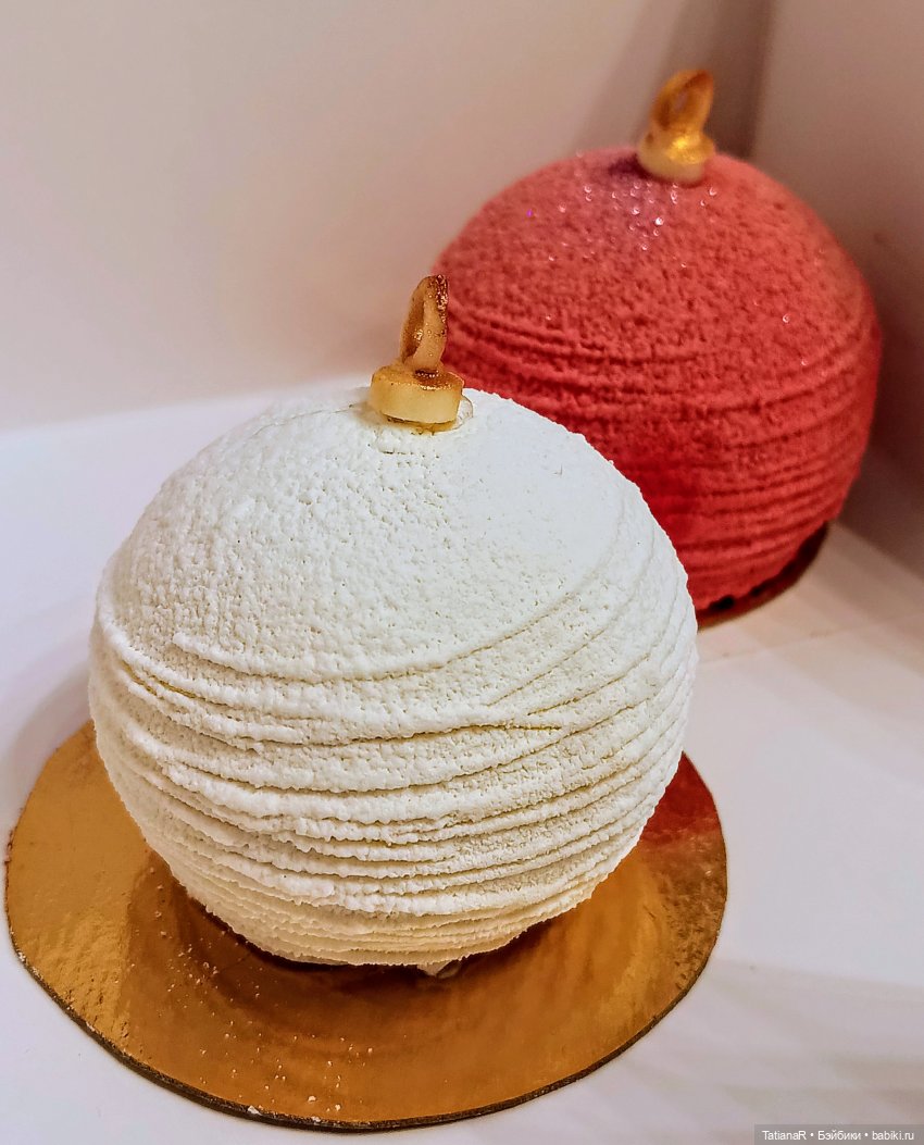 Сказка в шапке или Новогодняя компания у кукольной ёлочки, или Праздник продолжается