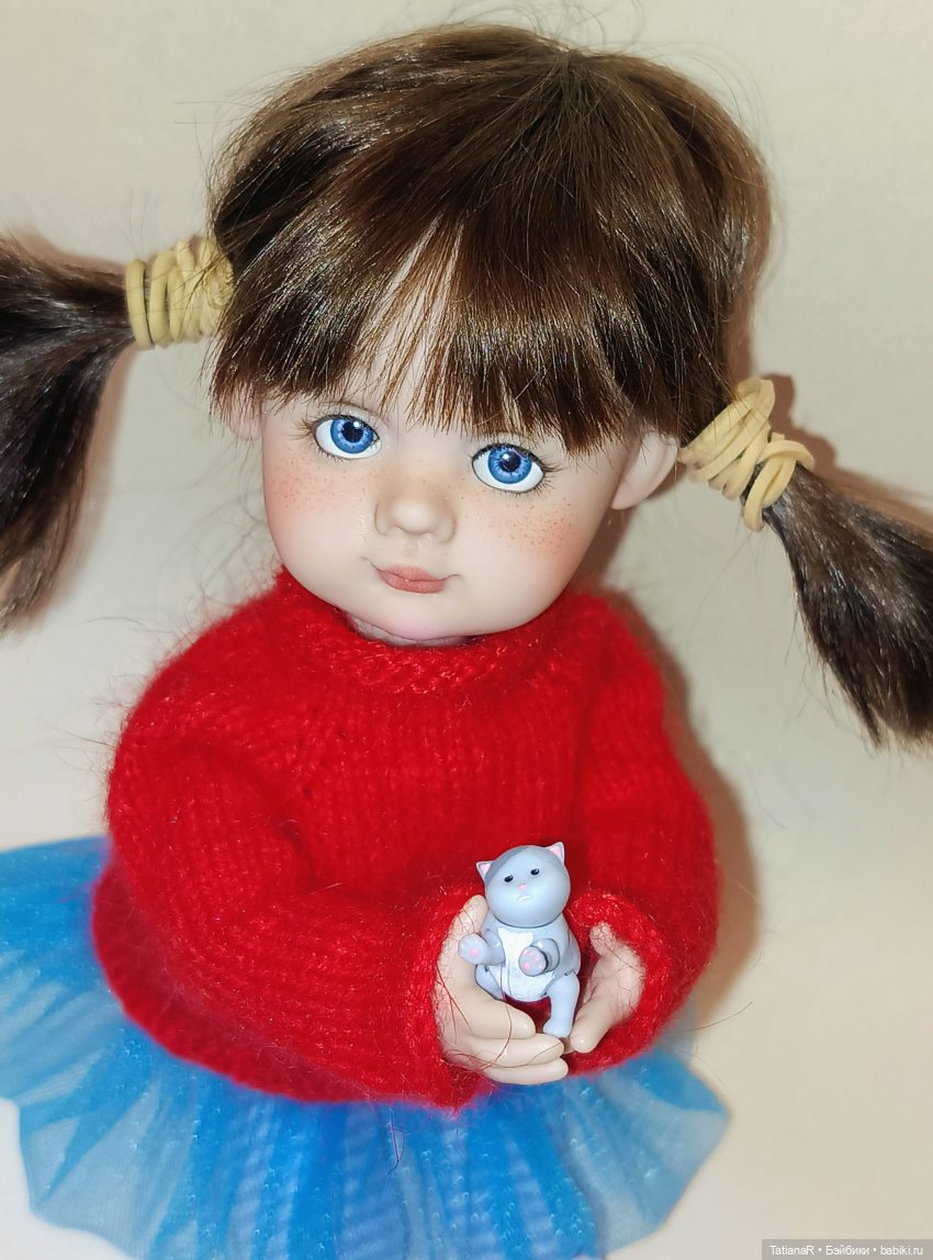 А у нас сегодня кошка родила вчера котят