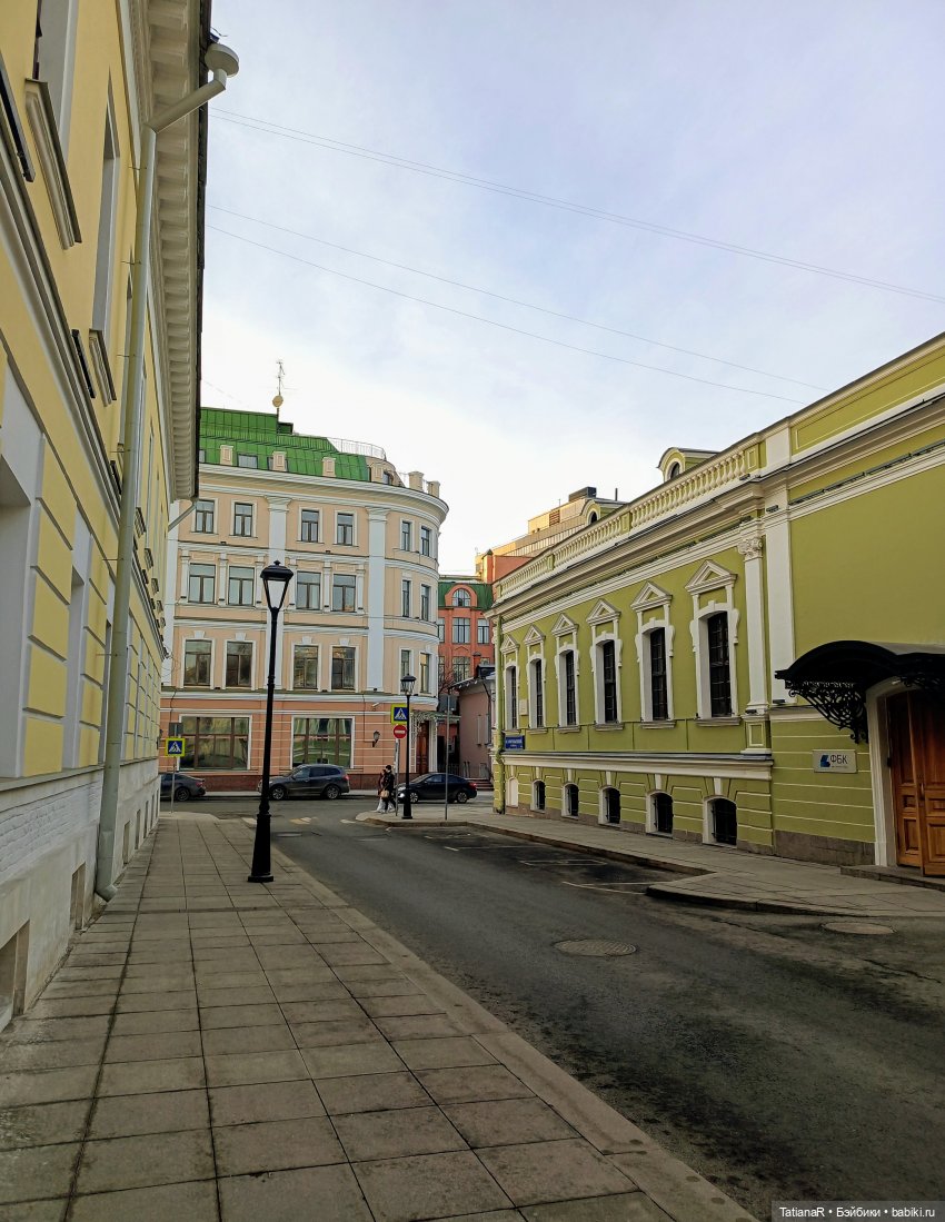 Как Алёнка гуляла не одна
