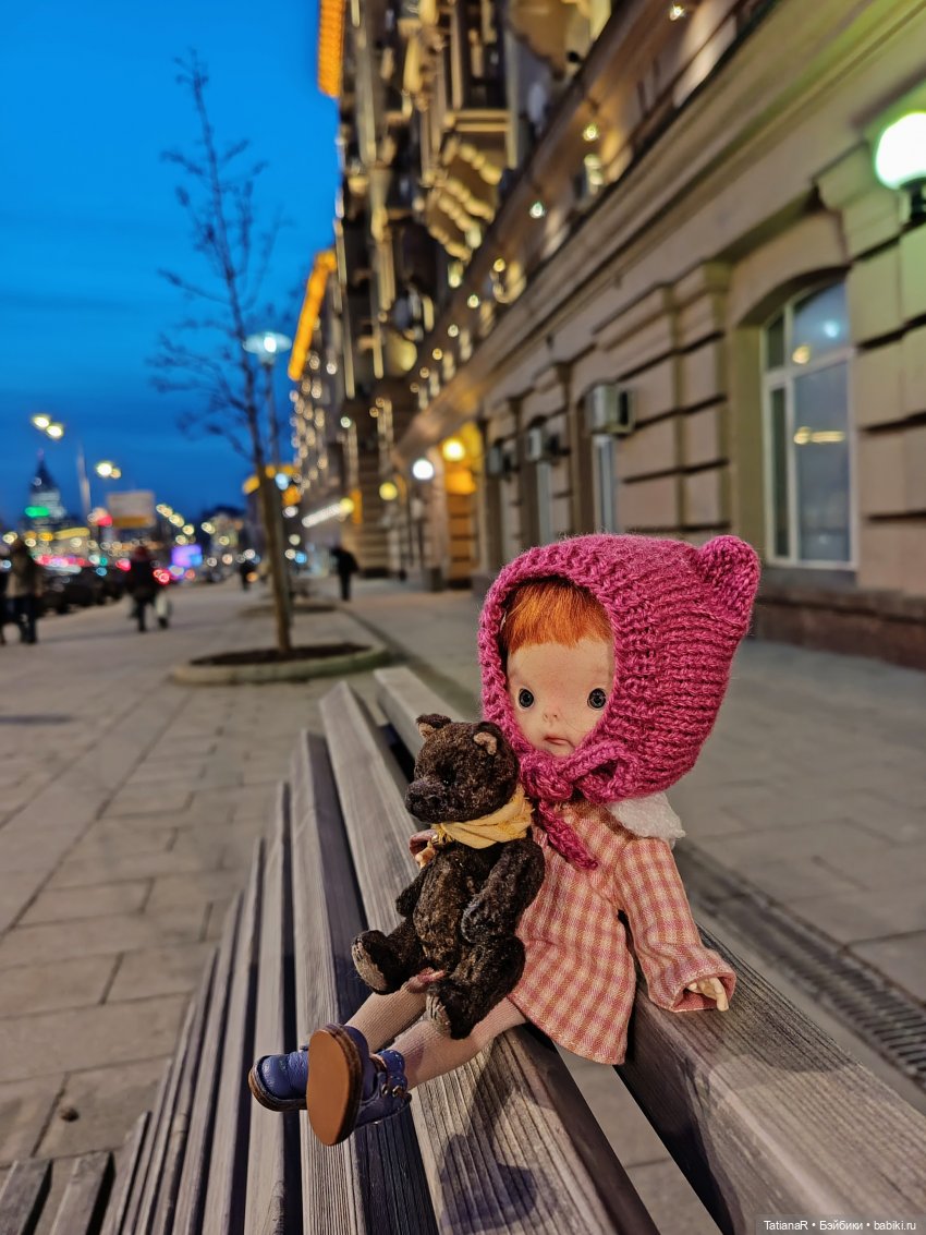 Как Алёнка гуляла не одна