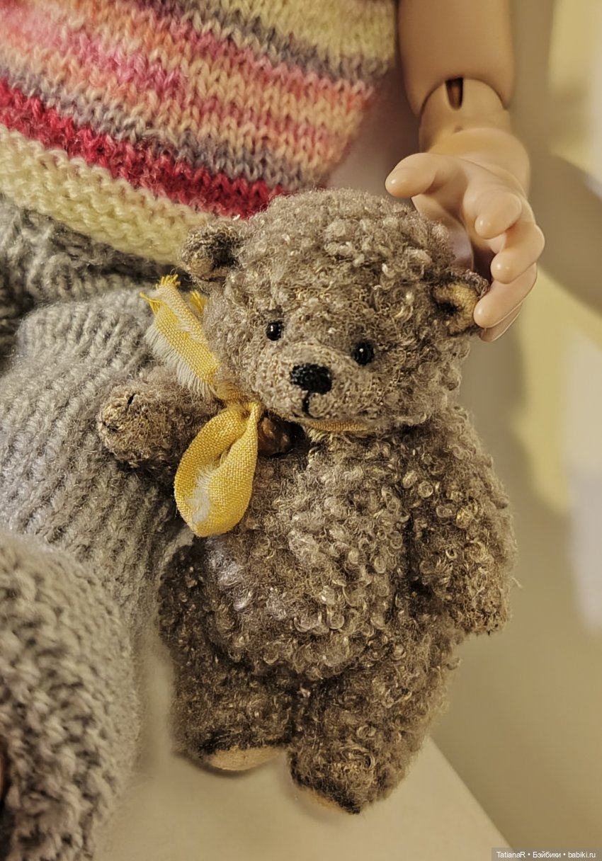 Про одну загадочную маленькую девочку, которая искала, искала своё имя, да и нашла его