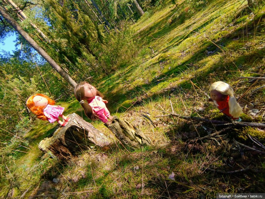 Дорога на пляж — Куклы Nines d'Onil (Нинес): Миа (Mia)