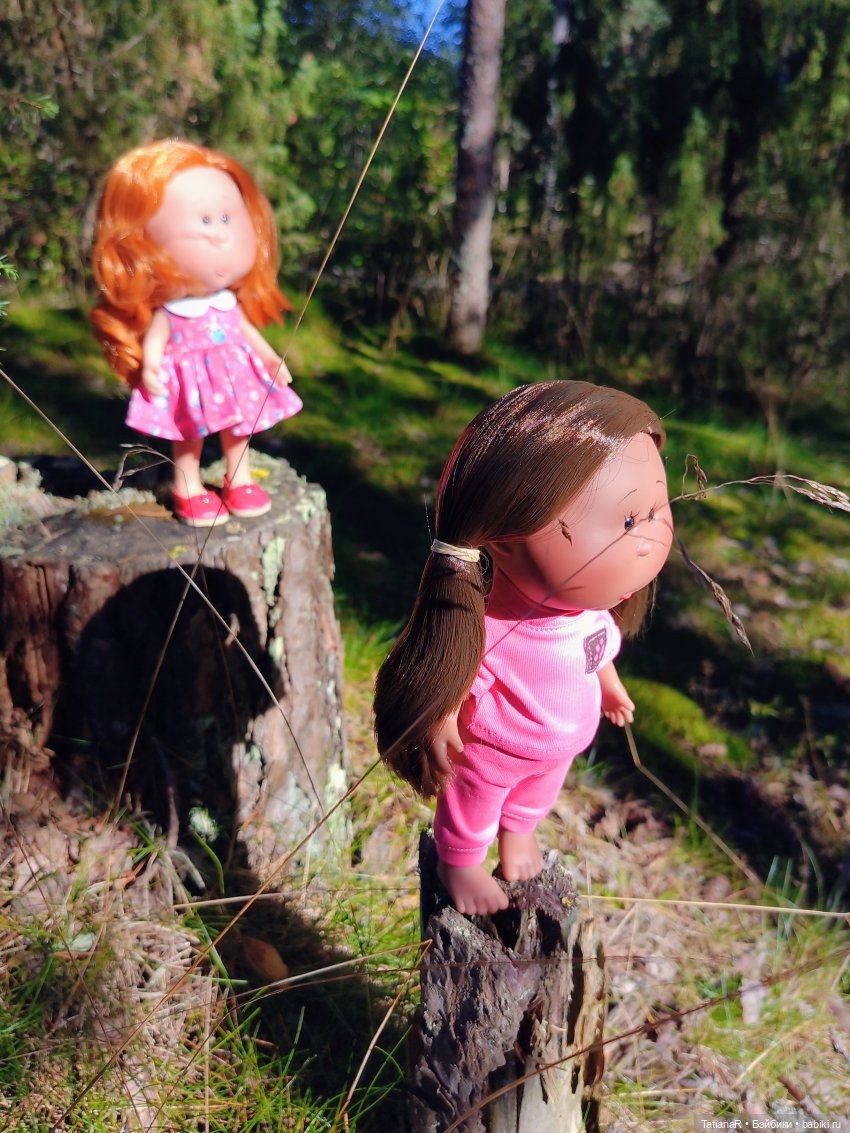 Дорога на пляж — Куклы Nines d'Onil (Нинес): Миа (Mia)