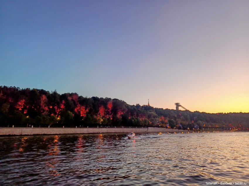 Речная прогулка в сентябре