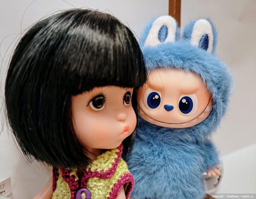 Данутка и Лабубу — Азиатские виниловые куклы (разное): Китай