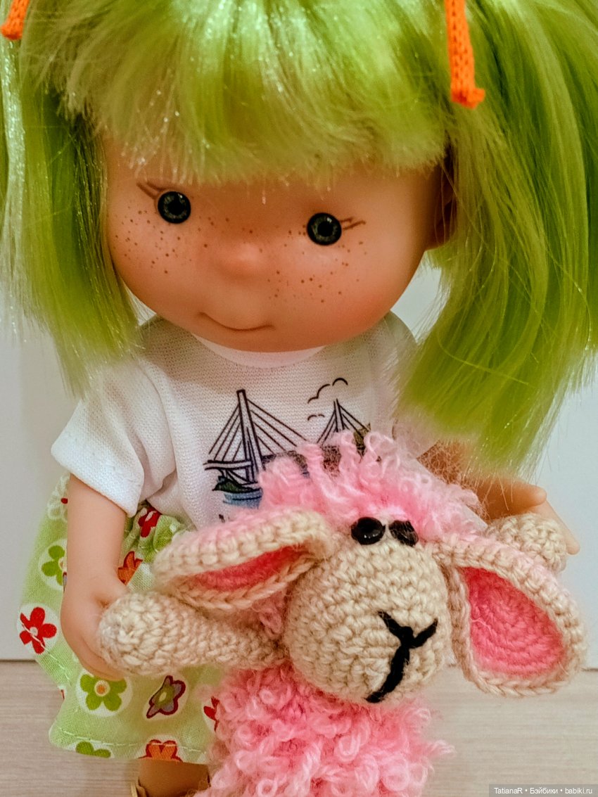 Удивительная Pippa 💚 — Куклы Nines d'Onil (Нинес): Миа (Mia)