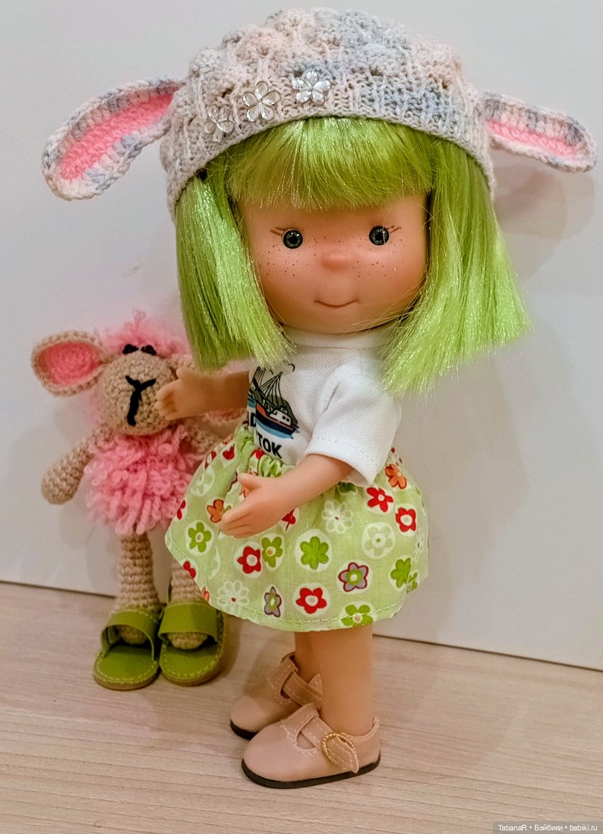 Удивительная Pippa 💚 — Куклы Nines d'Onil (Нинес): Миа (Mia)