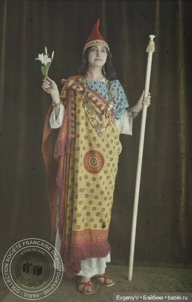 Викторианский маскарад, эдвардианский автохром, модная периодика 19 века и антикварные куклы