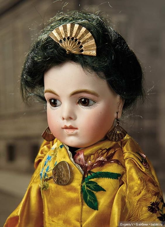 Викторианский маскарад, эдвардианский автохром, модная периодика 19 века и антикварные куклы