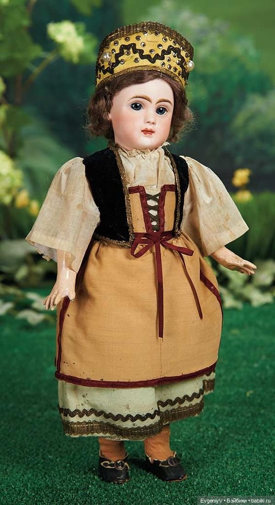 Викторианский маскарад, эдвардианский автохром, модная периодика 19 века и антикварные куклы