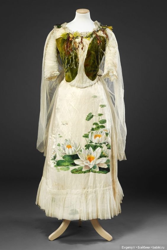 Викторианский маскарад, эдвардианский автохром, модная периодика 19 века и антикварные куклы