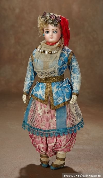 Викторианский маскарад, эдвардианский автохром, модная периодика 19 века и антикварные куклы