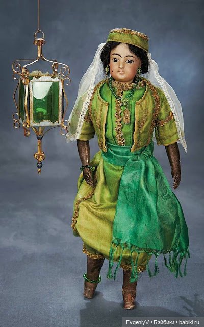 Викторианский маскарад, эдвардианский автохром, модная периодика 19 века и антикварные куклы