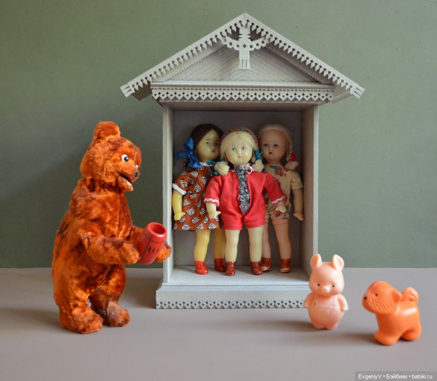 По примеру Наф-Нафа строю основательно