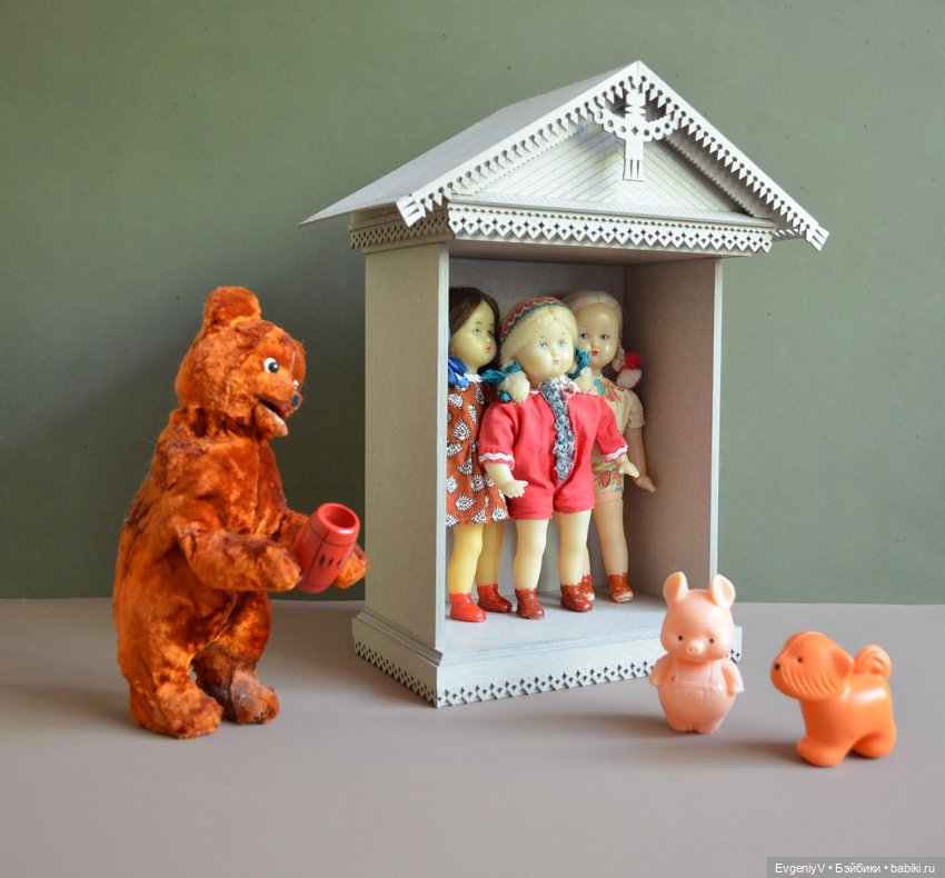 По примеру Наф-Нафа строю основательно