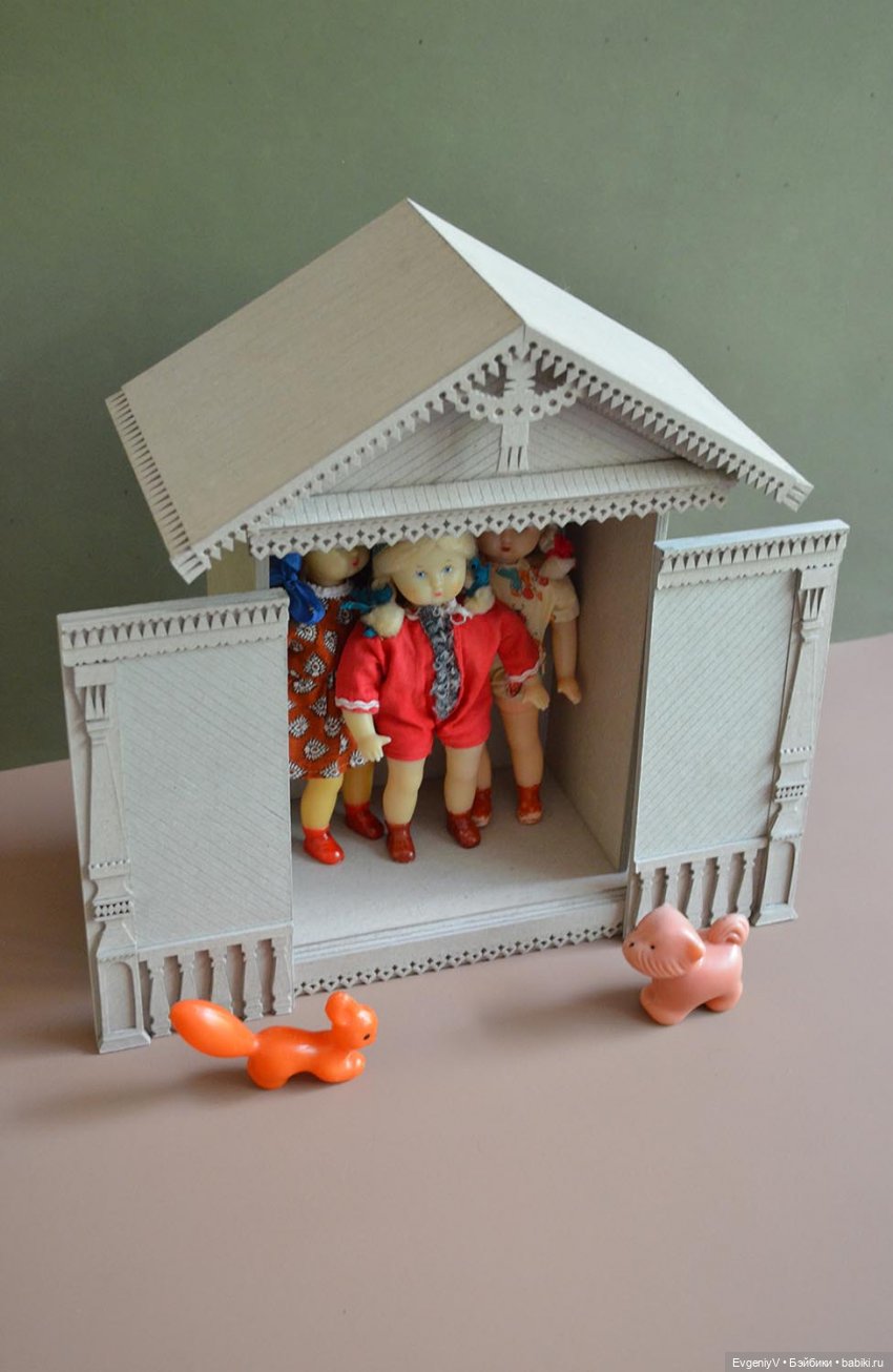 По примеру Наф-Нафа строю основательно