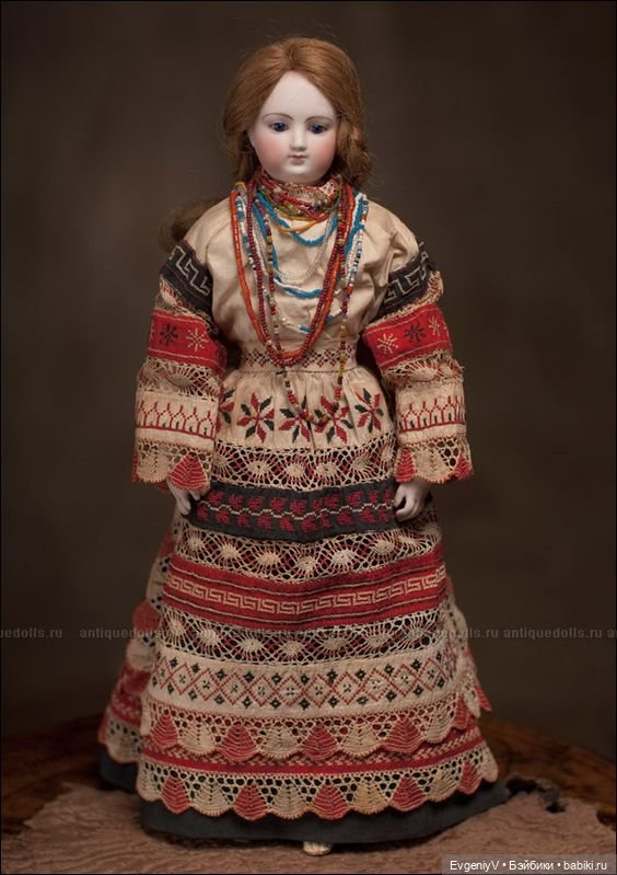 Викторианский маскарад, эдвардианский автохром, модная периодика 19 века и антикварные куклы