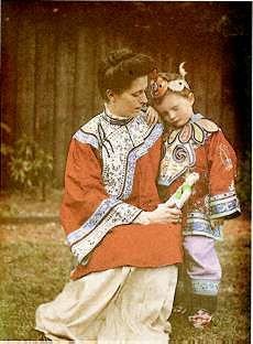 Викторианский маскарад, эдвардианский автохром, модная периодика 19 века и антикварные куклы