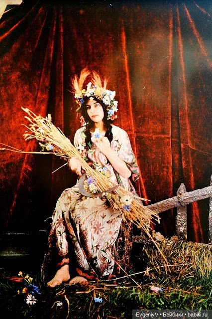 Викторианский маскарад, эдвардианский автохром, модная периодика 19 века и антикварные куклы